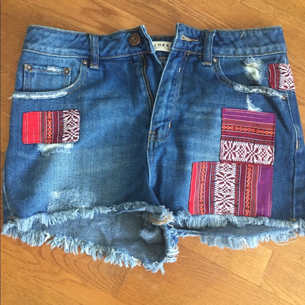 Bullhead Shorts Size 9